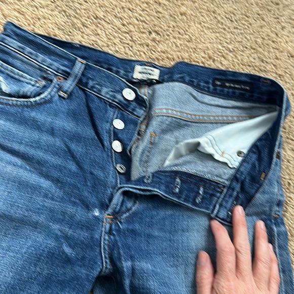 Liya high rise classic fit crop , premium vintage - Picture 3 of 5